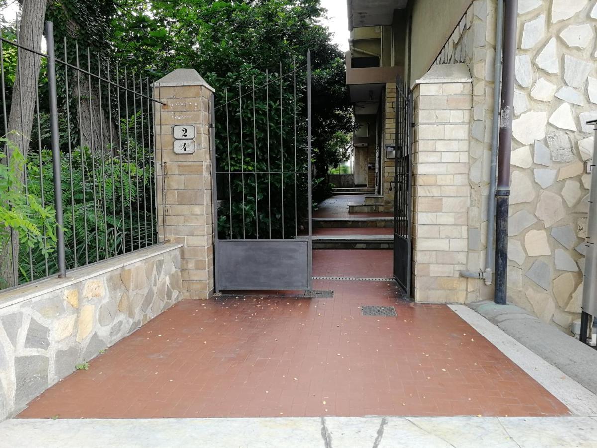 Music & Beach Apartamento Savona Exterior foto